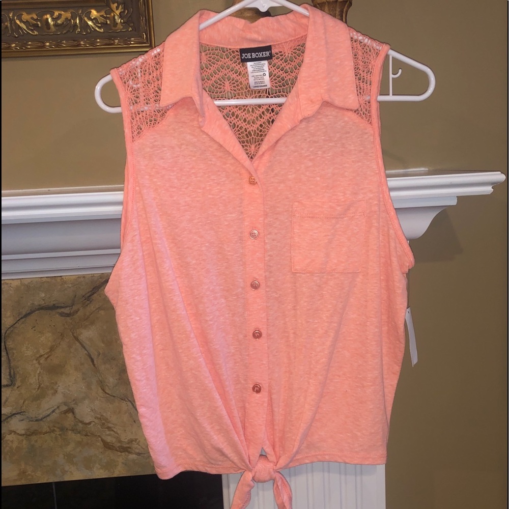 Perfect Summer Top! Beautiful peach top! NWT - Picture 2 of 7